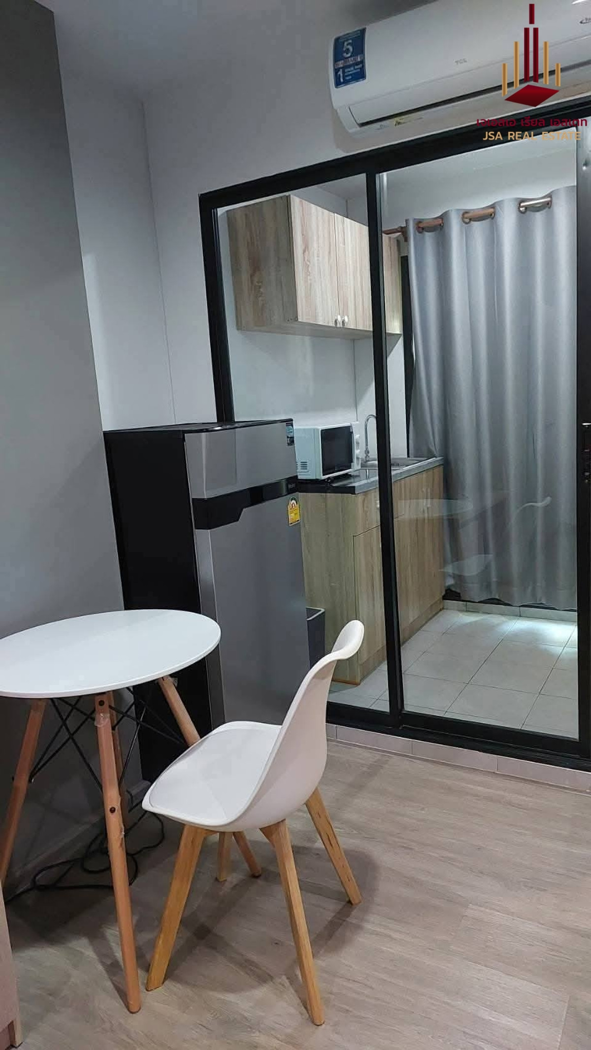 For RentCondoVipawadee, Don Mueang, Lak Si : ✨ For Rent: Reach PhahonYothin 52 Condo ✨ 💰 Only 10,000 THB/month