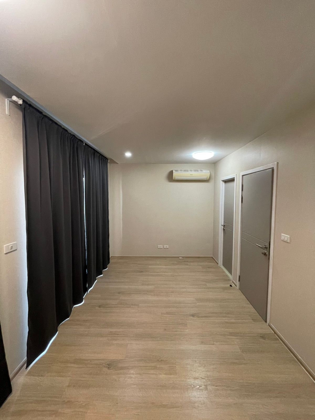 ให้เช่าทาวน์โฮมพัฒนาการ ศรีนครินทร์ : ให้เช่าอาร์เด้น พัฒนาการ ทาวน์โฮม  ติดถนนใหญ่ ต้นโครงการ เดินทางสะดวก ใกล้ BTS อ่อนนุช ใกล้ทางด่วนพัฒนาการ