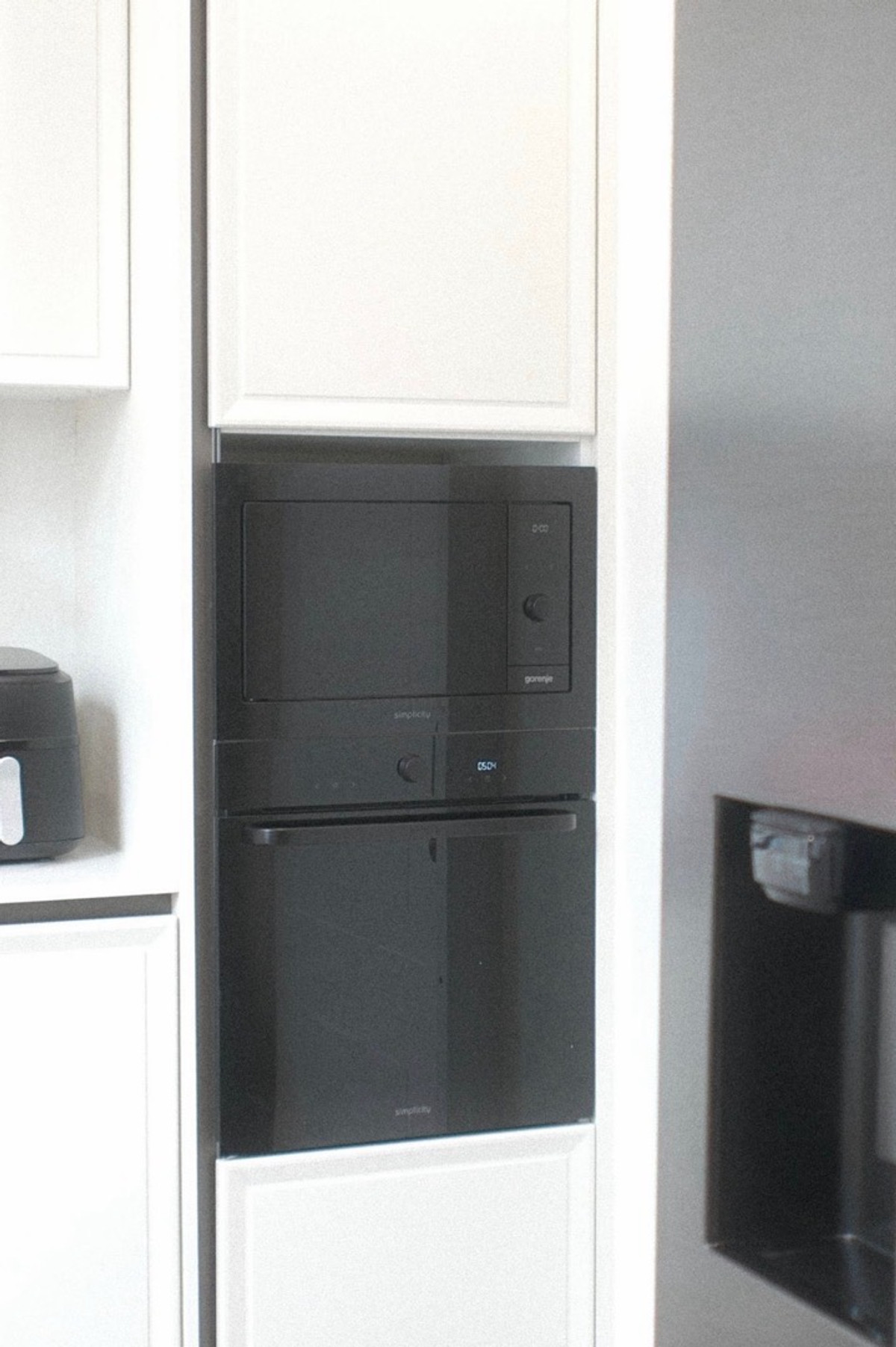 ขายบ้านลาดพร้าว เซ็นทรัลลาดพร้าว : Pool Villa หรูสร้างเอง ลาดพร้าว 64 ที่ดิน 100 ตร.วา พื้นที่ใข้สอย 440 ตร.ม. 📲 𝟎𝟔𝟒-𝟕𝟗𝟒𝟒𝟐𝟔𝟑(คุณน้ำ) 