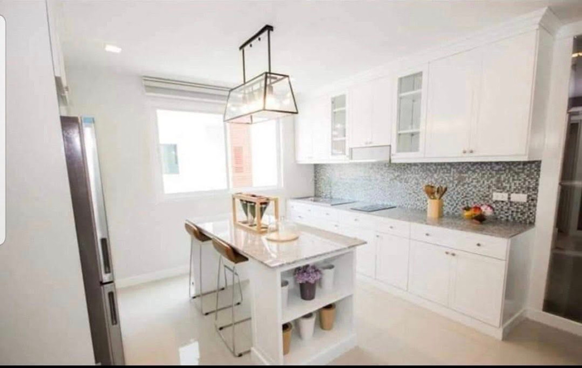 ขายทาวน์โฮมระยอง : ขายทาวน์โฮมใหม่ 4 ชั้น ทำเลทองใจกลางเมือง ระยอง