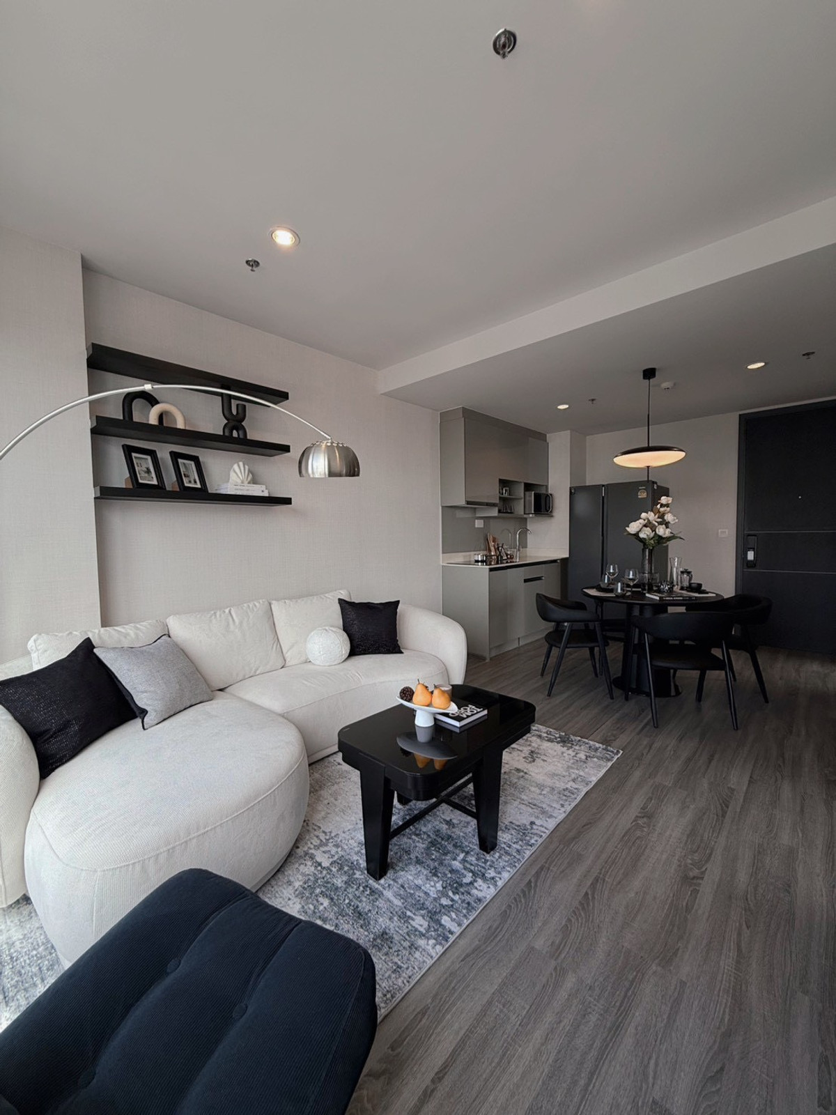 For SaleCondoRatchathewi,Phayathai : 🔥Urgent!! Last unit, buy directly from the project🔥Ideo Mobi Rangnam (2 bedrooms, 1 bathroom, 49.72 sq m.) only 7.99 MB!! Tel.0922635410 (Earth)