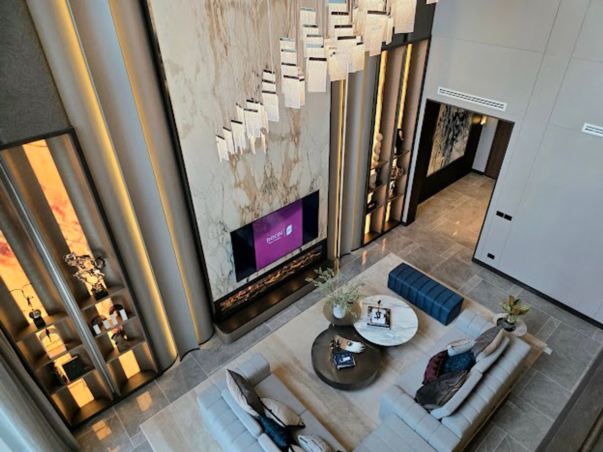 For SaleHouseKaset Nawamin,Ladplakao : 🏠BEON Kaset-Nawamin🌈3-story detached house, size 635 sq m, 87 sq m, 5 bedrooms, 6 bathrooms, 4 parking spaces, starting at 44.3 MB. Contact to make an appointment to view Tel.0922635410 (Earth)