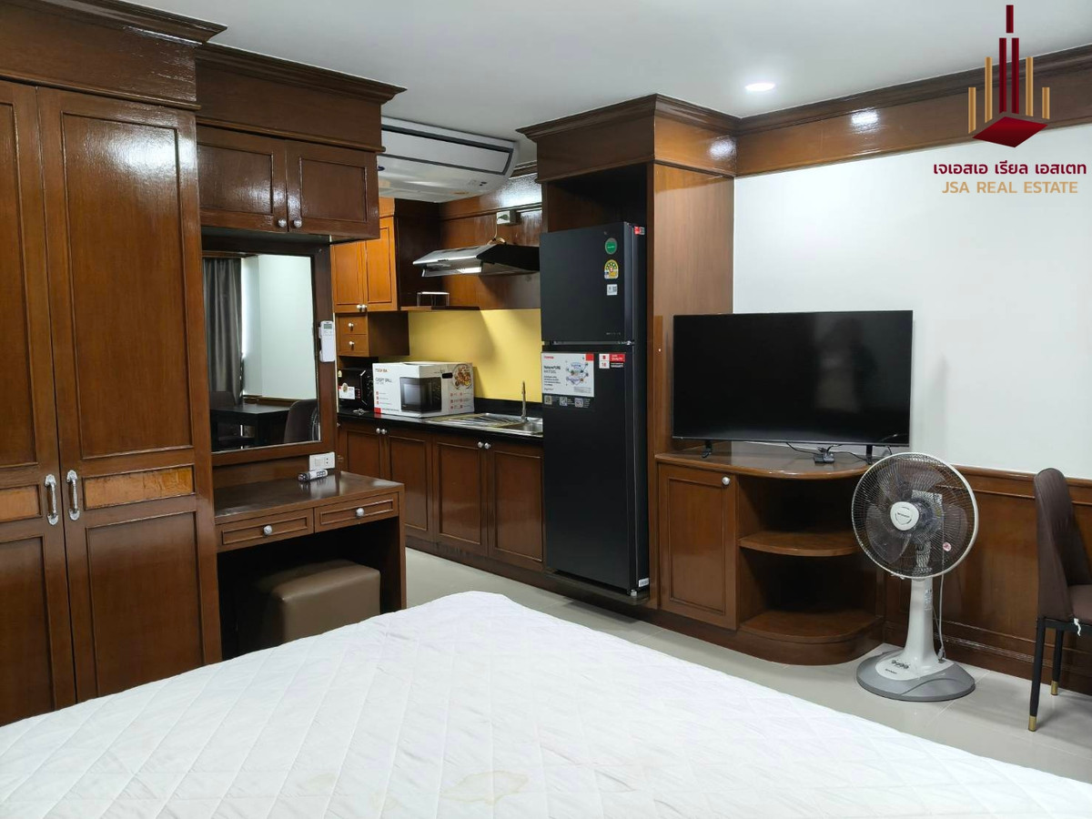 For RentCondoNana, North Nana,Sukhumvit13, Soi Nana : ✨ For Rent: Sukhumvit Suite Condo ✨ 💰 Only 16,000 THB/month