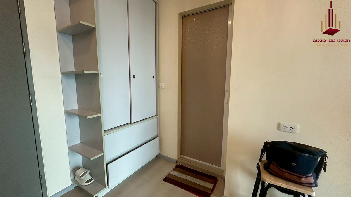 For RentCondoRatchadapisek, Huaikwang, Suttisan : ✨ For Rent: Life Ratchadapisek Condo ✨ 💰 Only 20,000 THB/month