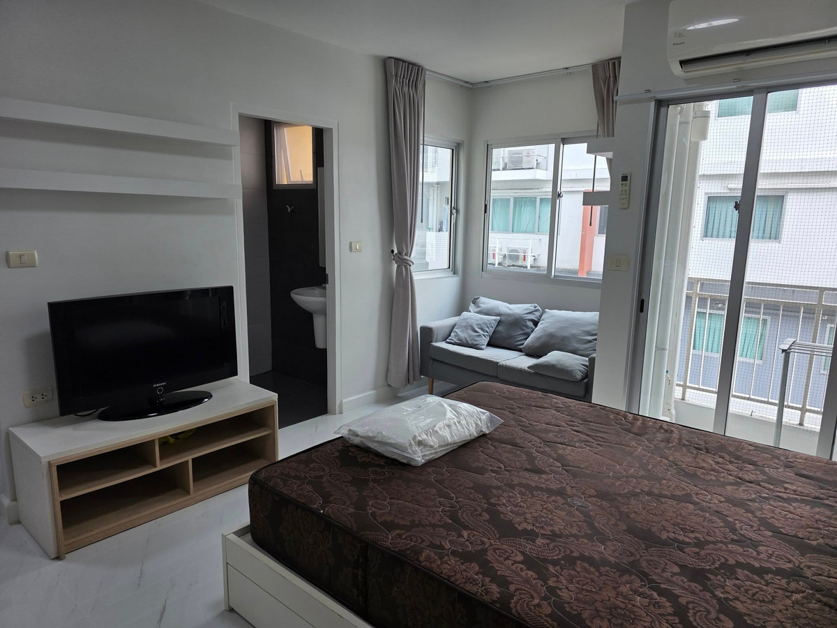 For SaleCondoOnnut, Udomsuk : 📣 Hot Deal! Great price, only 2.3 million baht 🏙 Call 0994629391 Bird