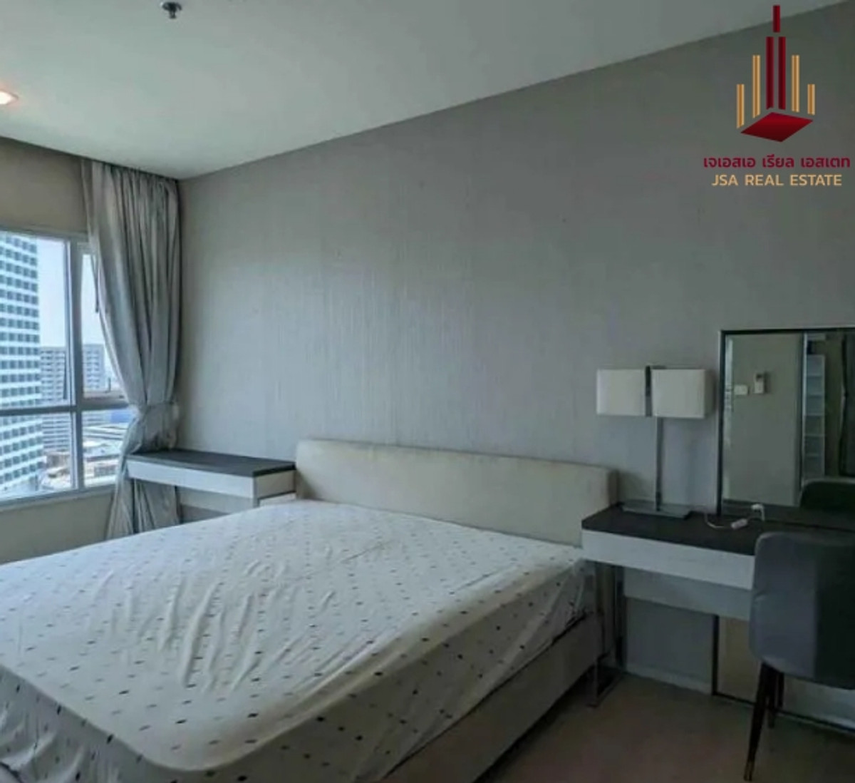 For RentCondoRatchadapisek, Huaikwang, Suttisan : ✨ For Rent: Life Ratchadapisek Condo ✨ 💰 Only 30,000 THB/month