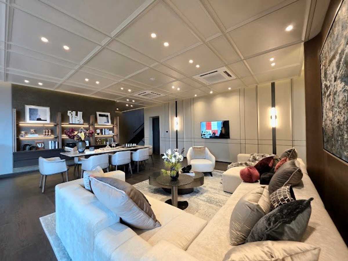 For SaleHouseKaset Nawamin,Ladplakao : 🏛️✨BEON Kaset-Nawamin | 3-story detached house, size 635 sq m, 87 sq m, 5 bedrooms, 6 bathrooms, 4 parking spaces, starting at 44.3 MB. Contact to make an appointment to view Tel.0922635410 (Earth)