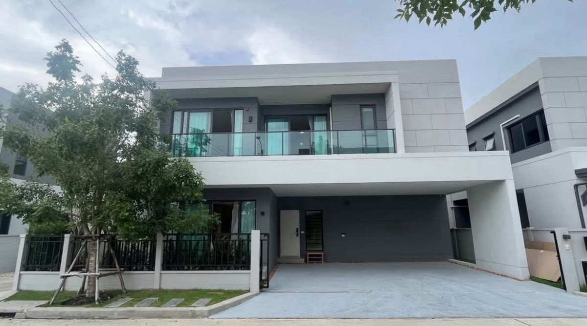 ขายบ้านบางนา แบริ่ง ลาซาล : ✨ขายพร้อมผู้เช่าถึง 1 ธันวาคม 2569 Yield 8.5% บ้านเดี่ยวหรู ดีไซน์โมเดิร์น ในหมู่บ้านเงียบสงบปลอดภัย ใกล้ทางด่วน 
