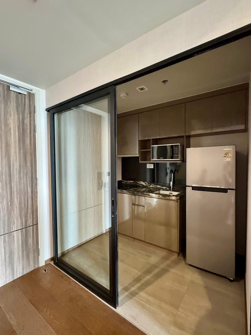 For RentCondoSukhumvit, Asoke, Thonglor : 🔥Urgent Rental🔥 Ideo Q Sukhumvit 36: Spacious, beautifully decorated, fully furnished, ready to move in, near BTS Thonglor.