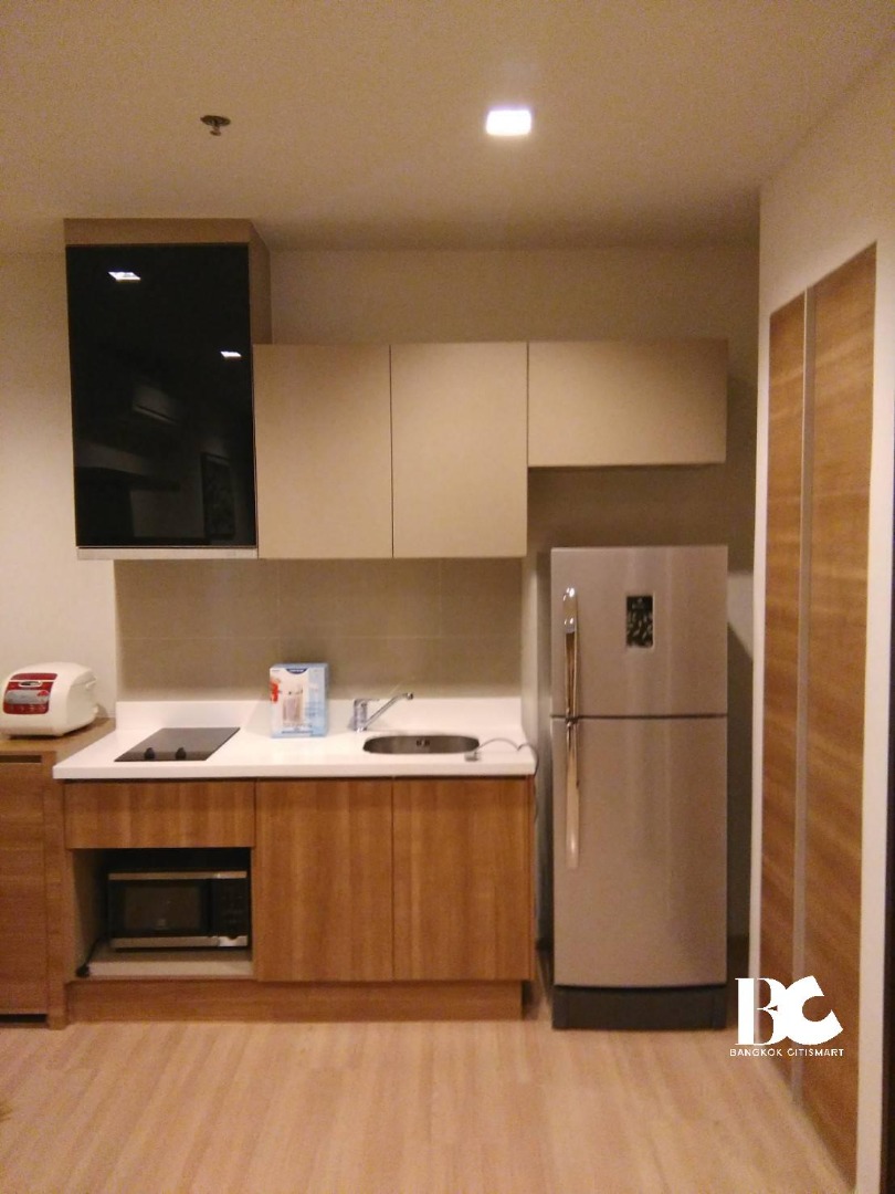 For SaleCondoSathorn, Narathiwat : 🔥Urgent Sale🔥 Rhythm Sathorn* near Saphan Taksin BTS Station, fully furnished, ready to move in