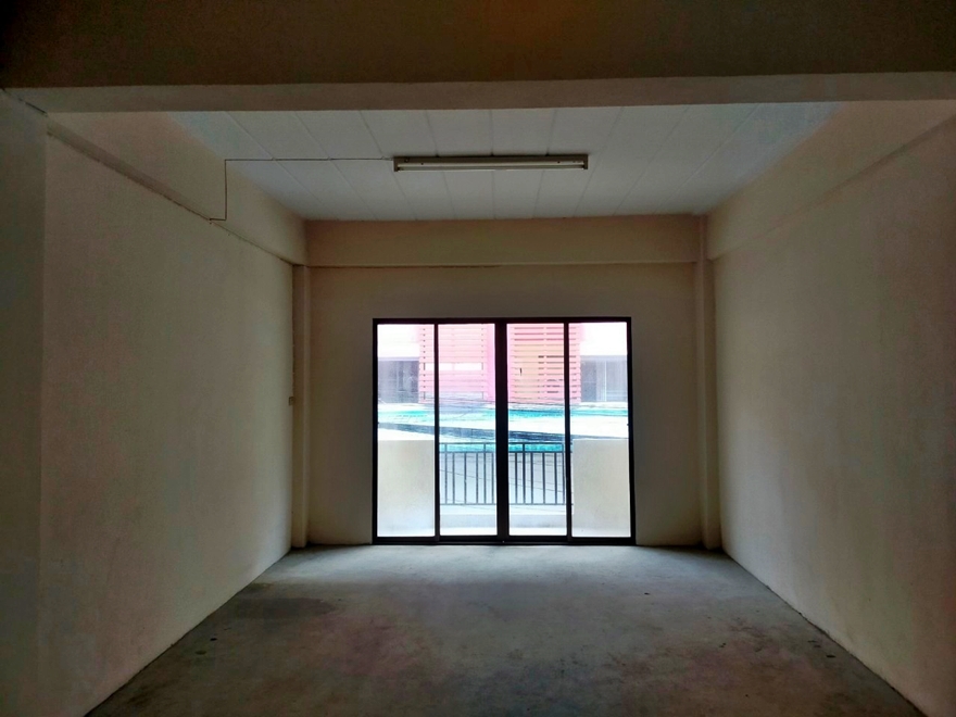 For SaleShop HousePattaya, Bangsaen, Chonburi : 🔥Urgent bank assets🔥Commercial building for sale in Chonburi Province