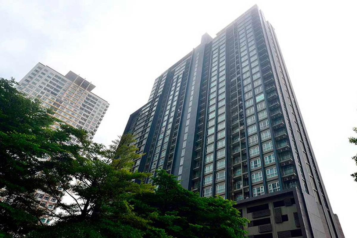 ขายคอนโดวงเวียนใหญ่ เจริญนคร : ✨ ขาย ไฮฟ์ แอท สาทร ✨ ราคา 12,890,000 บาท