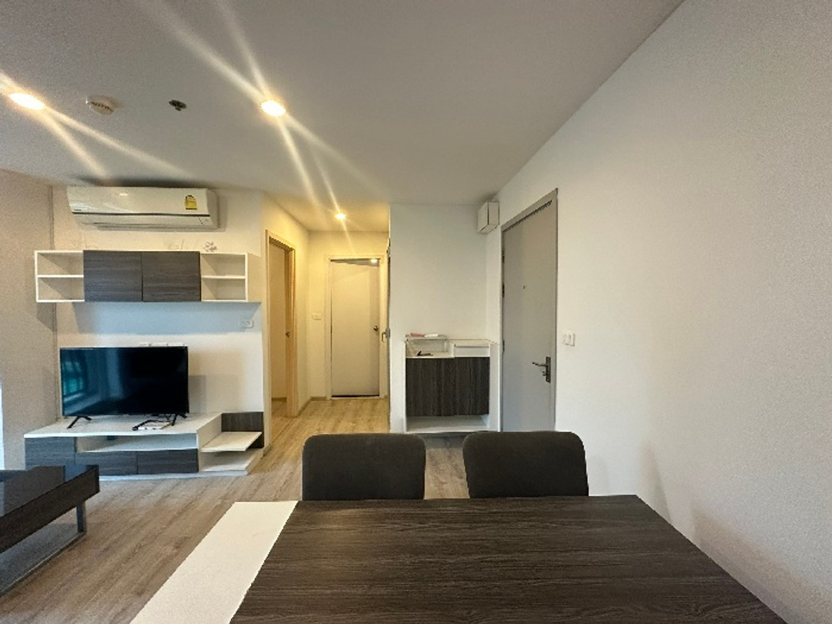 For RentCondoBang kae, Phetkasem : 💖💖For rent!! Chewathai Phetkasem 27 Condo / 2 bedrooms, size 44 sq m. Price 18,000 baht. If interested, you can inquire. Line ID = atfirm2010 💖💖