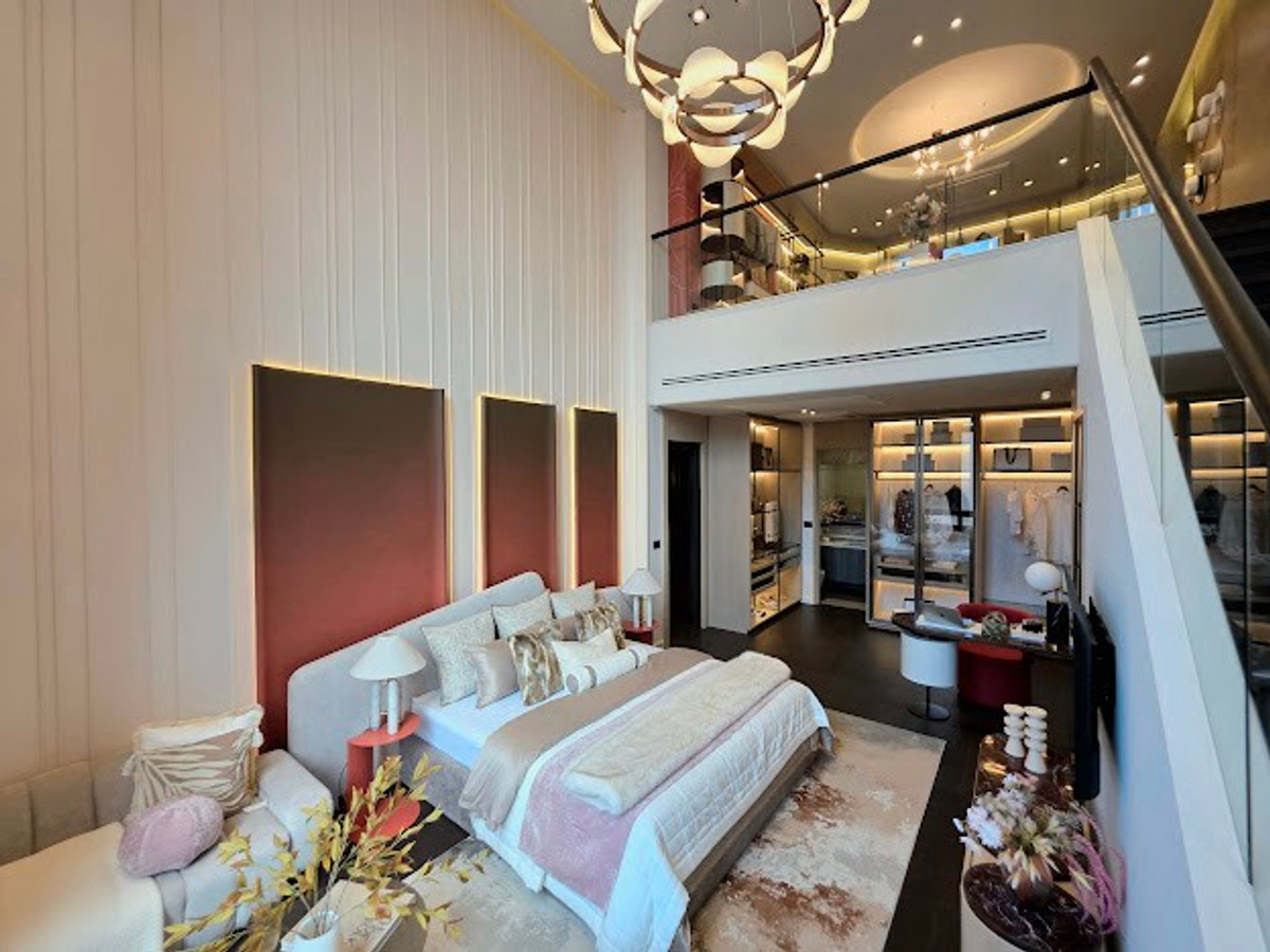 For SaleHouseKaset Nawamin,Ladplakao : 🏛️BEON Kaset-Nawamin🌈3-story detached house, size 635 sq m, 87 sq m, 5 bedrooms, 6 bathrooms, 4 parking spaces, starting at 44.3 MB. Contact to make an appointment to view Tel.0922635410 (Earth)