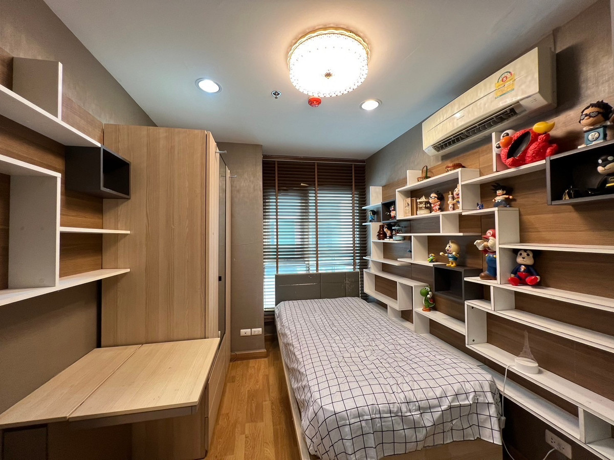 CondoKhlongtoei, Kluaynamthai : P-2864 For rent/sale Aspire Rama 4, high floor room, ready to move in, near BTS Phra Khanong and Ekkamai.