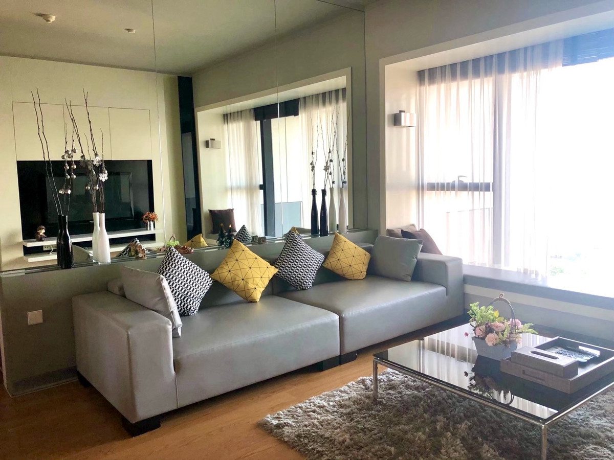 ขายคอนโดสาทร นราธิวาส : ห้องชั้นสูง วิวสวย พร้อมเข้าอยู่ คอนโดใจกลางสาทร THE MET