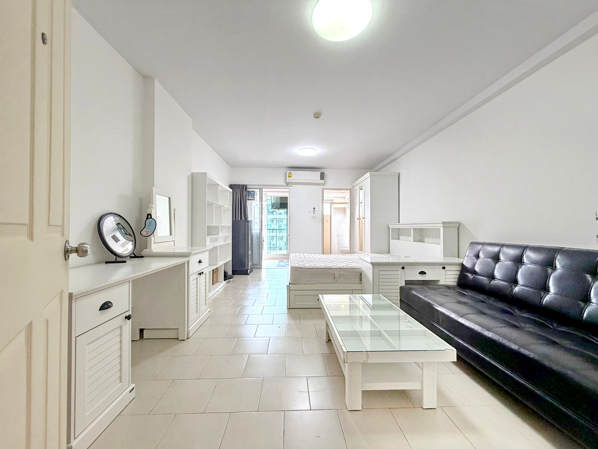 For RentCondoRatchadapisek, Huaikwang, Suttisan : 1271CRH♛Studio room for rent♙Supalai City Resort Ratchada-Huai Khwang♜MRT Huai Khwang∞099-5919653,065-9423251🜲Line@sureresidence