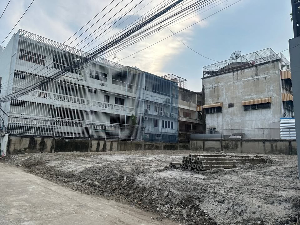 ขายที่ดินสาทร นราธิวาส : HR2986ขายที่ดิน 140 ตรว ซอยสาธุประดิษฐ์ 49 เหมาะทำเป็นที่อยู่อาศัย อพาร์ทเม้น สำนักงาน คลังสินค้า