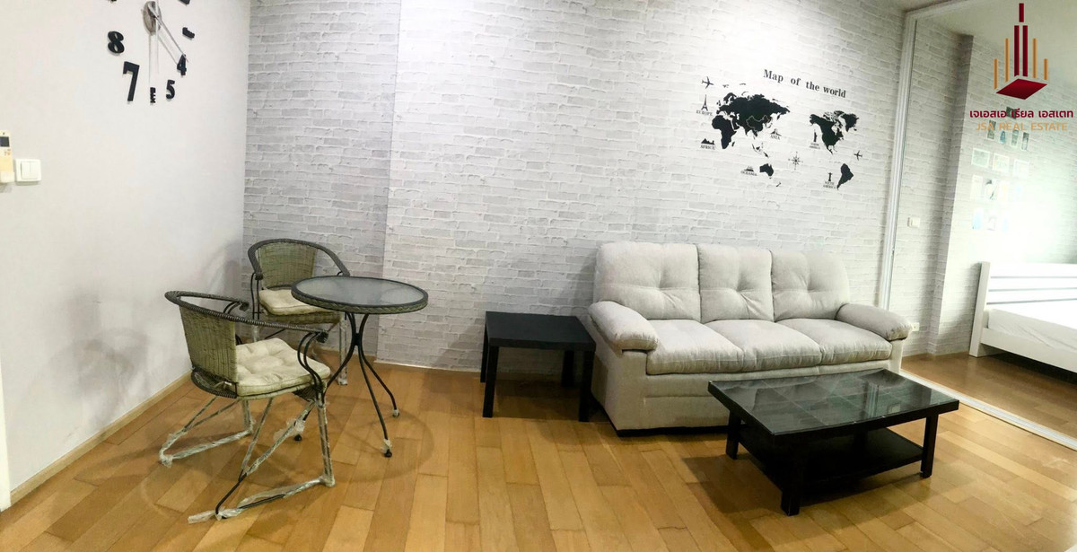 For RentCondoWongwianyai, Charoennakor : ✨ For Rent: Hive at Sathorn Condo ✨ 💰 Only 17,000 THB/month