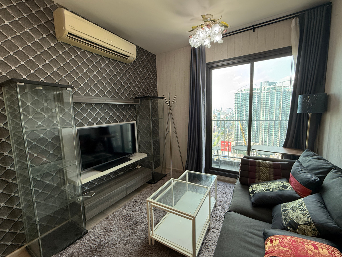 For SaleCondoRatchadapisek, Huaikwang, Suttisan : Centric Ratchada - Huai Khwang / 2 Bedrooms (FOR SALE), Centric Ratchada - Huai Khwang / 2 Bedrooms (For Sale) TARN056