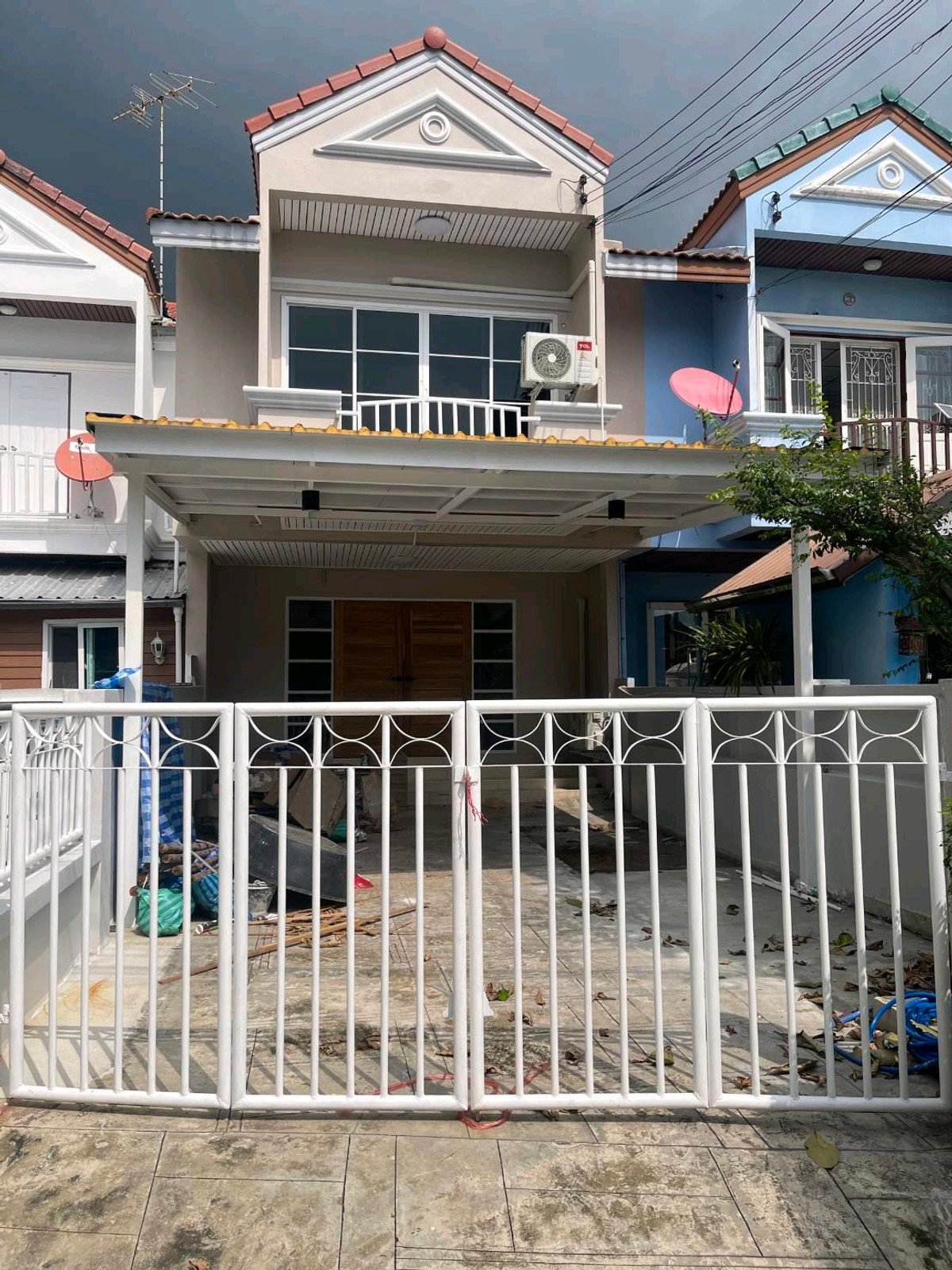 ขายทาวน์โฮมราษฎร์บูรณะ สุขสวัสดิ์ : บ้านรีโนเวทใหม่ ประชาอุทิศ 54