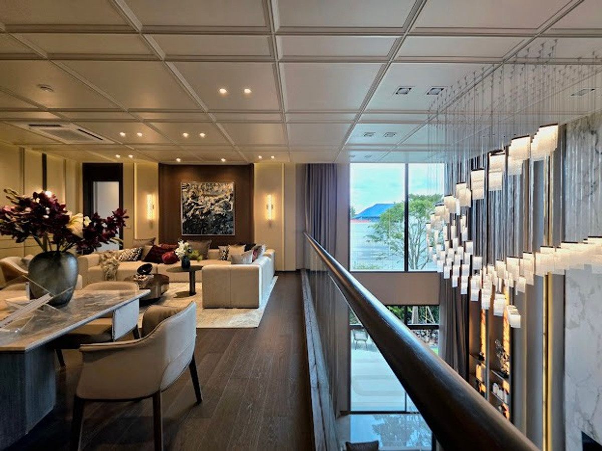 For SaleHouseKaset Nawamin,Ladplakao : 🏛️BEON Kaset-Nawamin🌈3-story detached house, size 635 sq m, 87 sq m, 5 bedrooms, 6 bathrooms, 4 parking spaces, starting at 44.3 MB. Contact to make an appointment to view Tel.0922635410 (Earth)