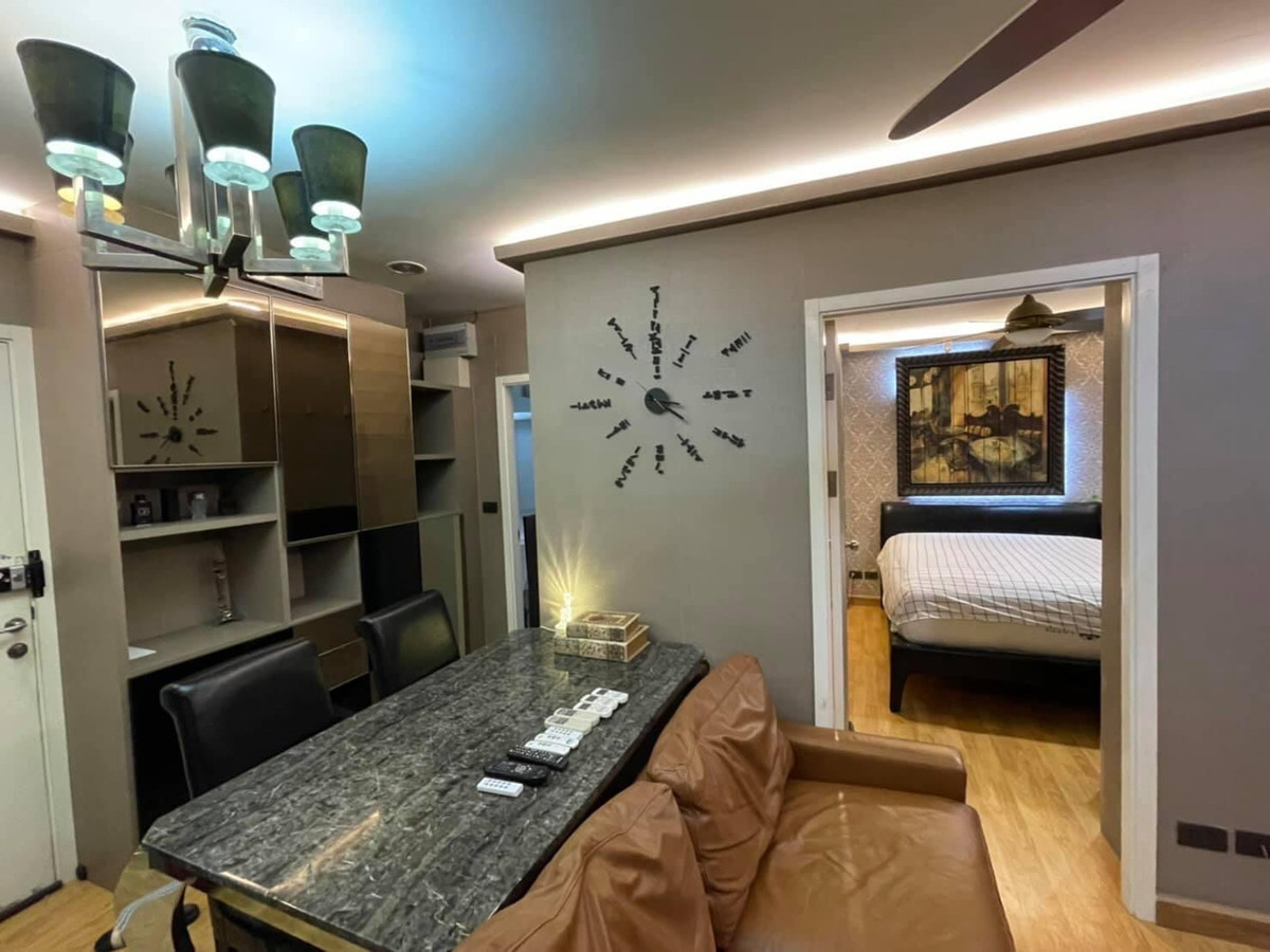 CondoKhlongtoei, Kluaynamthai : P-2864 For rent/sale Aspire Rama 4, high floor room, ready to move in, near BTS Phra Khanong and Ekkamai.