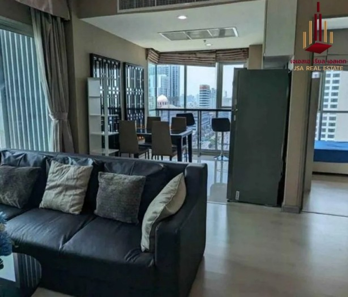For RentCondoRatchadapisek, Huaikwang, Suttisan : ✨ For Rent: Life Ratchadapisek Condo ✨ 💰 Only 30,000 THB/month