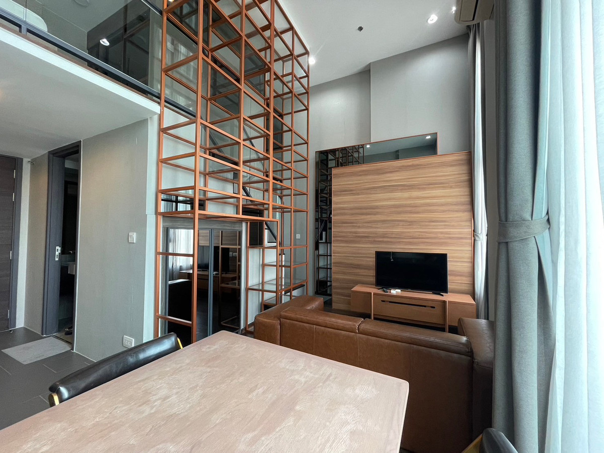 ให้เช่าคอนโดสุขุมวิท อโศก ทองหล่อ : 🏷️  [For Rent] C Ekkamai | 1 Bedroom | 1 Bathroom | Duplex | 45 sq.m. | 42nd Floor | Rent 27,000 THB/month | LINE: @323gqmho | Ref: T2062