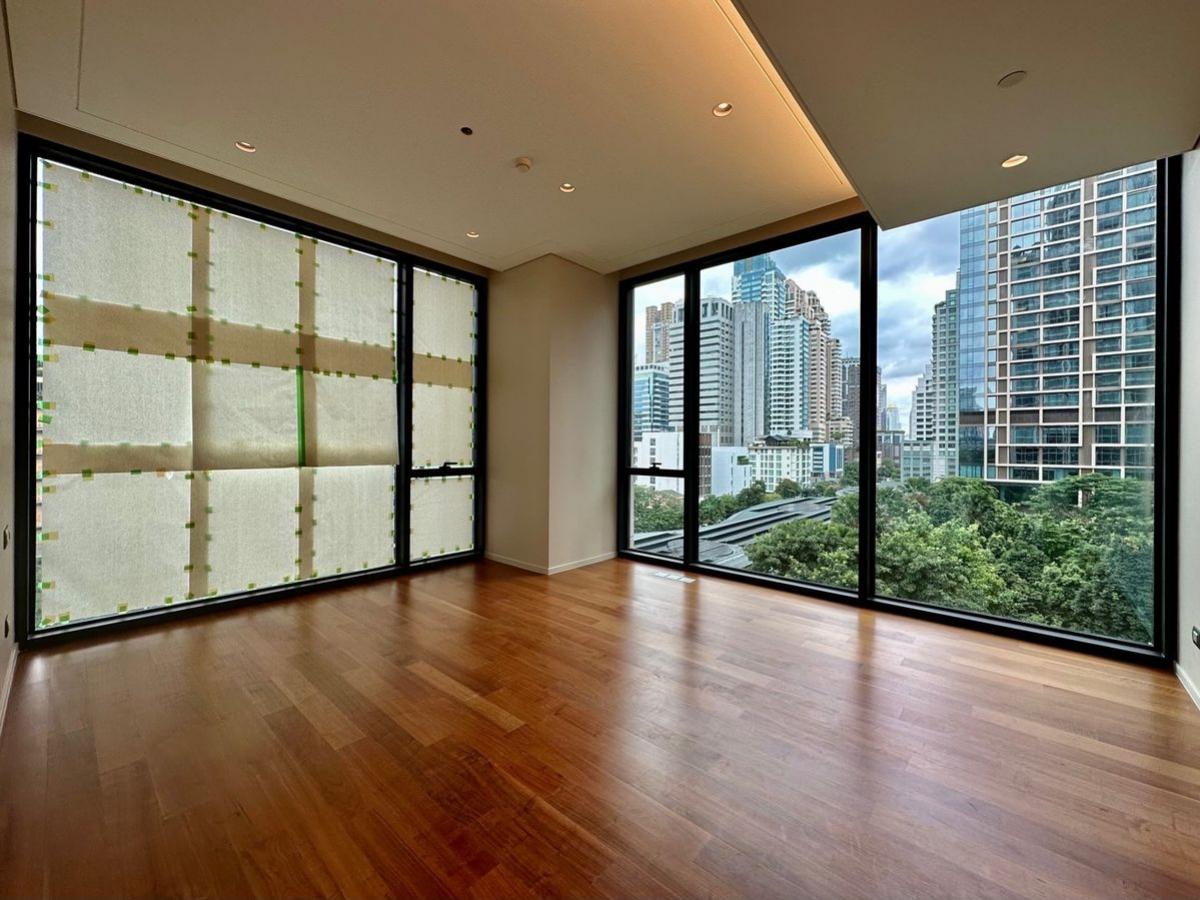 For SaleCondoWitthayu, Chidlom, Langsuan, Ploenchit : Luxury 2-Bed Condo 158 sqm in the heart of Chidlomwith complete facilities at The Residences @ Sindhorn Kempinski!