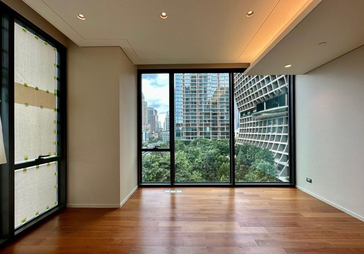 For SaleCondoWitthayu, Chidlom, Langsuan, Ploenchit : Luxury 2-Bed Condo 158 sqm in the heart of Chidlomwith complete facilities at The Residences @ Sindhorn Kempinski!