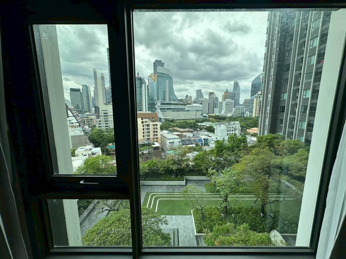 For RentCondoWitthayu, Chidlom, Langsuan, Ploenchit : 03/04/2026, Life One Wireless condo, 2 bedrooms, in the heart of PloenchitRent 50,000 Baht/month, close to BTS, convenient travel! 0642748883