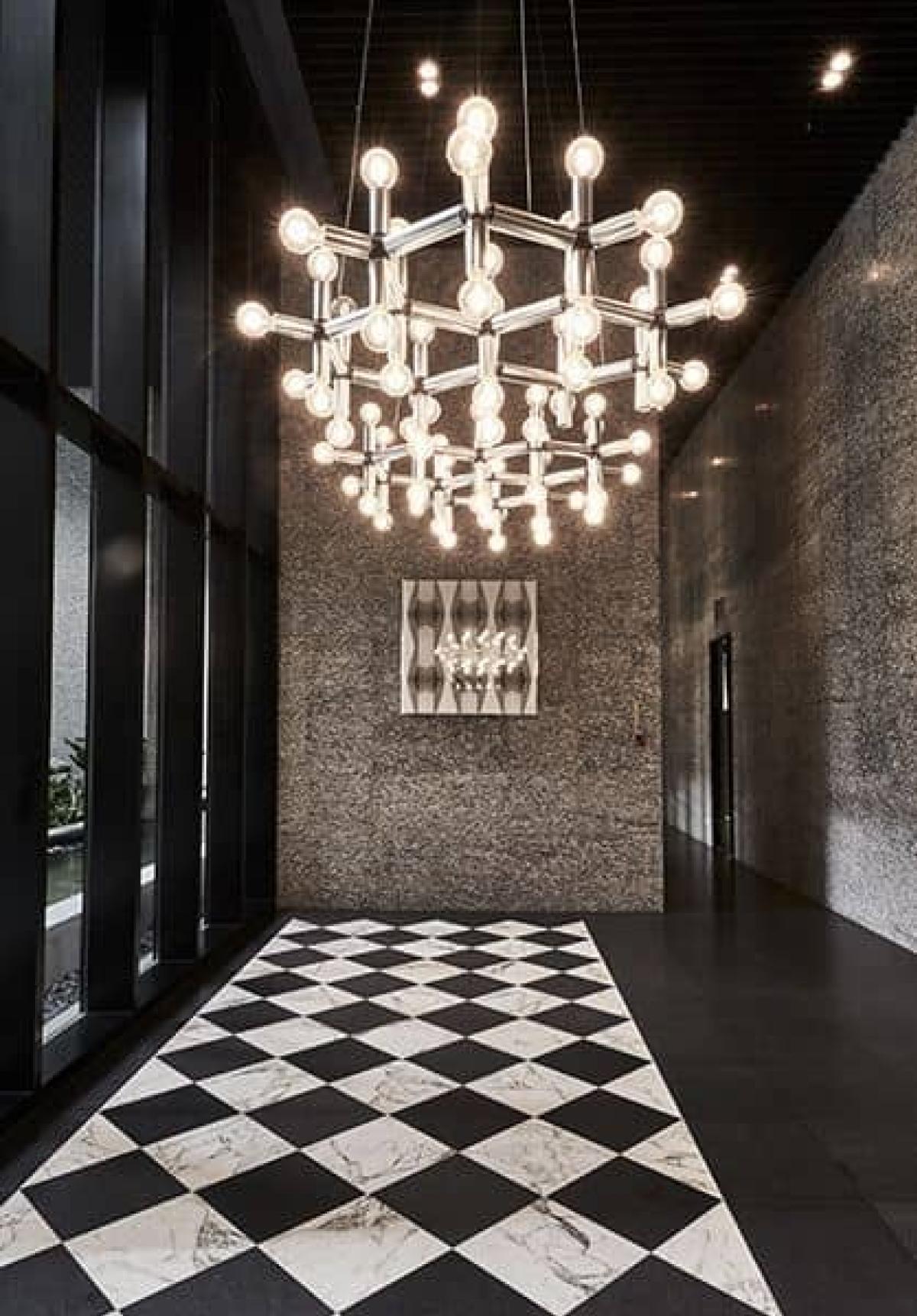 ขายคอนโดวิทยุ ชิดลม หลังสวน : 03/04/2026, รวมค่าโอนNoble Ploenchit 1 ห้องนอน ใกล้ BTS พลเอกชิต 
ราคา 9.9 ล้าน พร้อมสิ่งอำนวยความสะดวกครบครัน! 0642748883