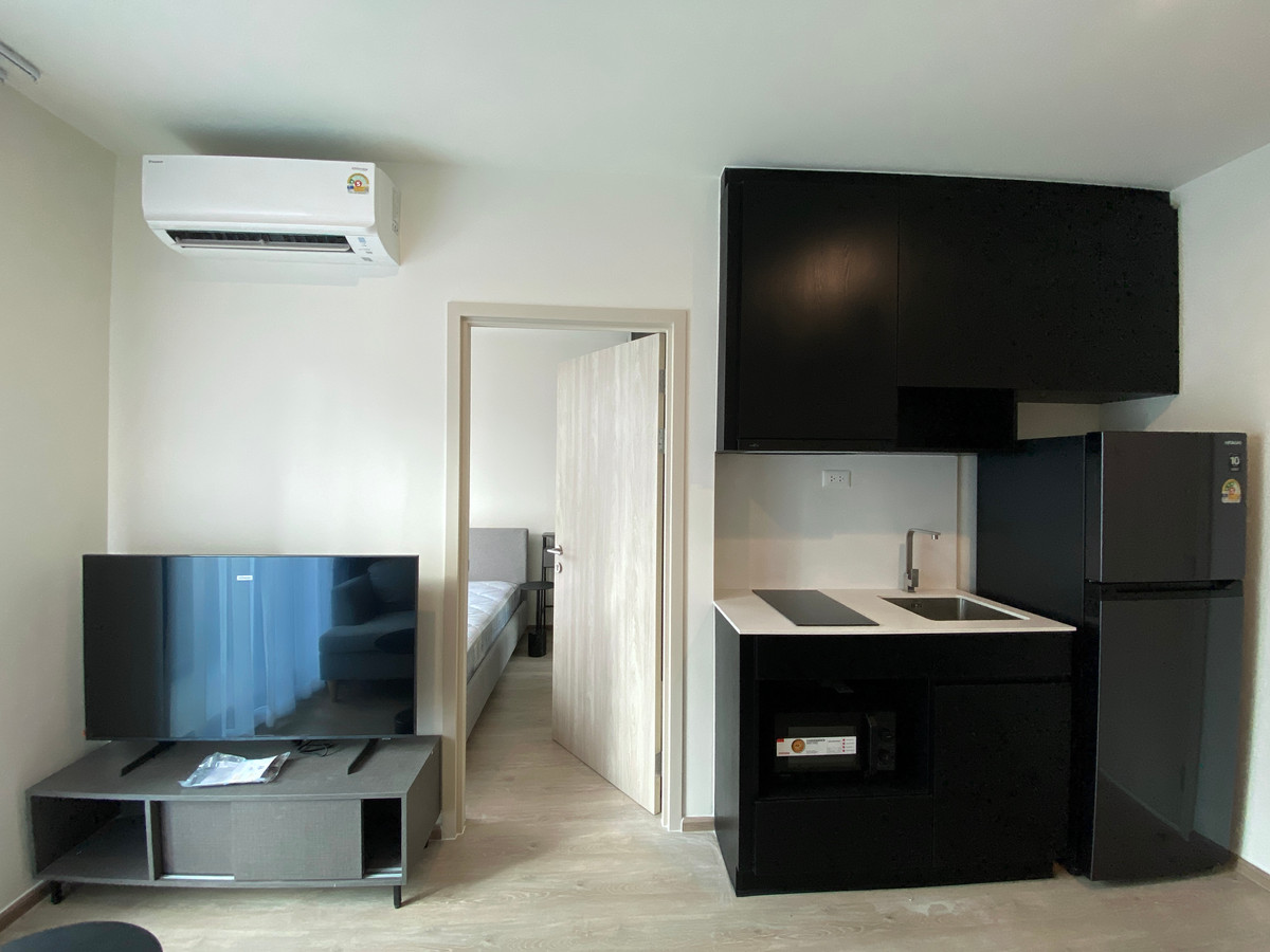 ให้เช่าคอนโดพระราม 9 เพชรบุรีตัดใหม่ RCA : Nue District R9 (27 Sq.m.) | Rent 17,000