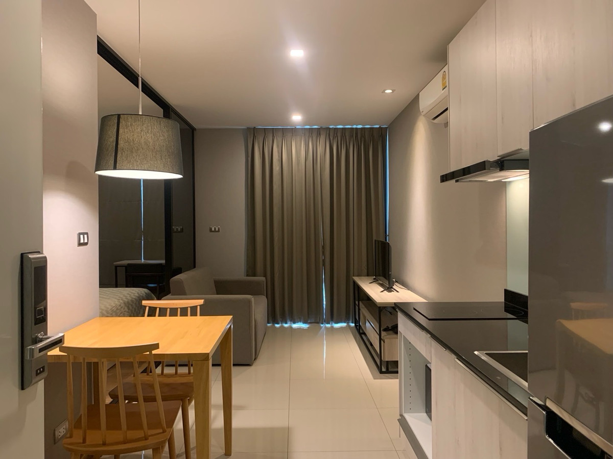 ให้เช่าคอนโดสุขุมวิท อโศก ทองหล่อ : 18,000/m. next to BTS onnut