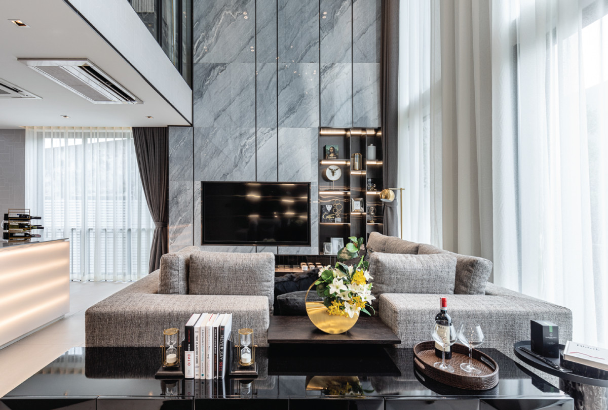 ขายทาวน์โฮมลาดพร้าว เซ็นทรัลลาดพร้าว : ✨Novel Residence ลาดพร้าว 18🏠ทาวน์โฮม 3.5 ชั้น พื้นที่ใช้สอย 350 ตร.ม. ที่ดิน 42.6 ตร.วา. 3 ห้องนอน 4 ห้องน้ำ 4 ที่จอด เพียง 36.9 MB เท่านั้น!! ติดต่อนัดชม Tel.0922635410 (เอิร์ธ)