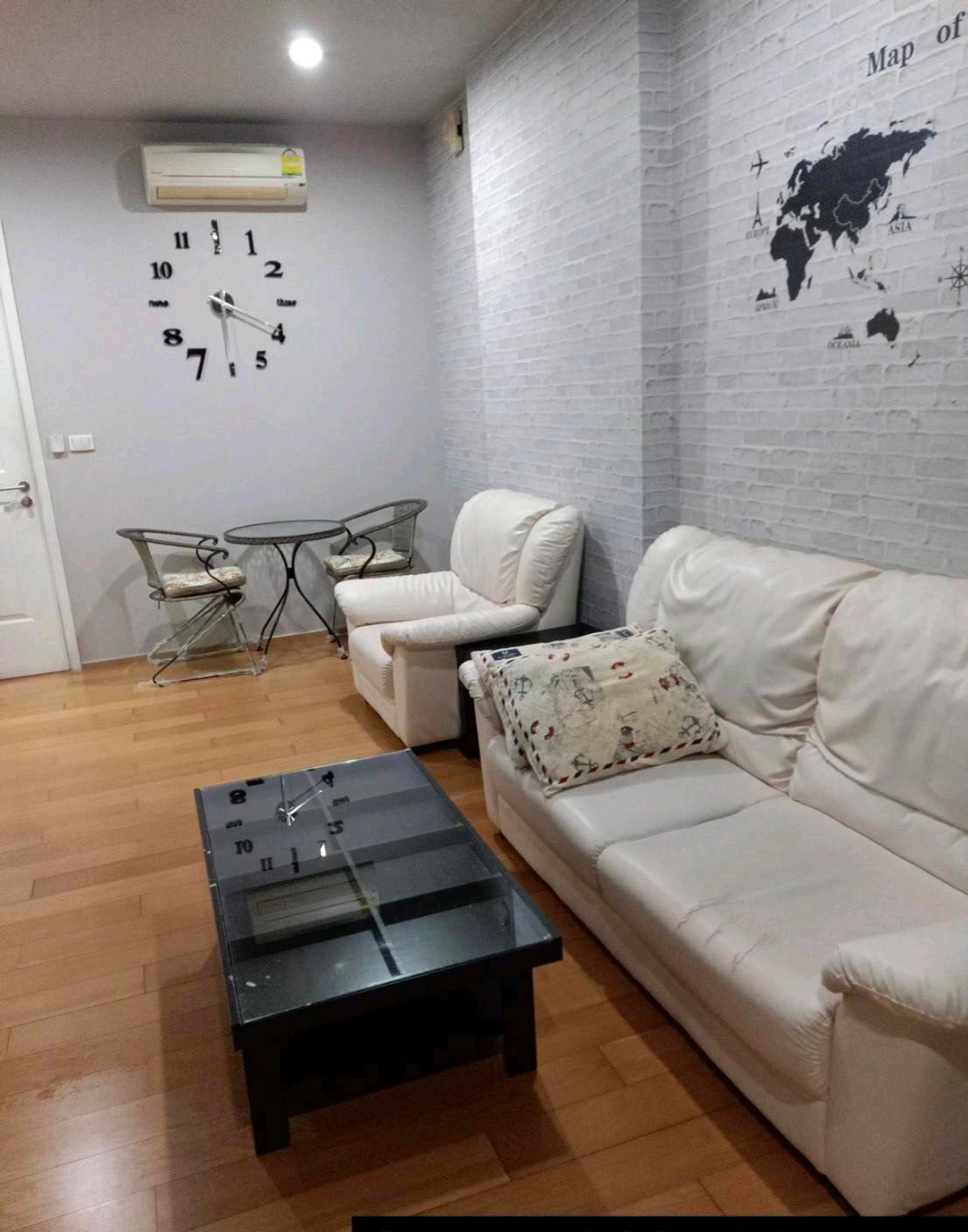 ให้เช่าคอนโดวงเวียนใหญ่ เจริญนคร : ให้เช่า​ คอนโด​ ไฮฟ์ สาทร-ตากสิน 
ชั้น 19,ขนาด 41ตรม. ราคาถูก