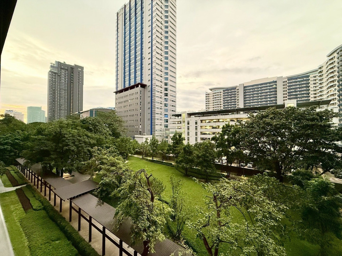 For SaleCondoLadprao, Central Ladprao : Hot Deal The Line VIBE 1BED 32.46SQ.M Call 064-932-4645 Ken