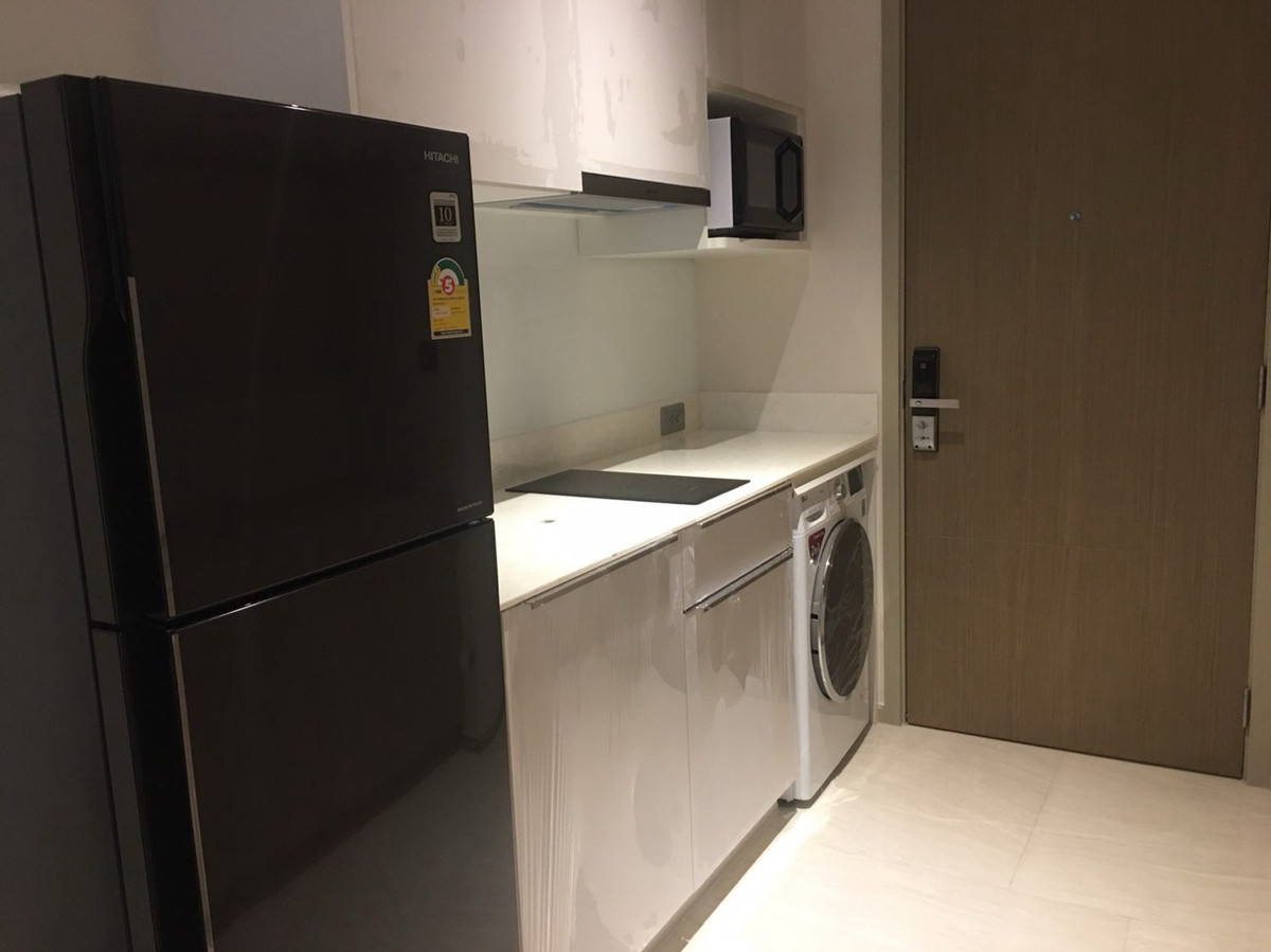 ให้เช่าคอนโดสีลม ศาลาแดง บางรัก : For Rent!! Ashton Silom Rent Price!! 25,000฿ per month❤️‍🔥1 Bedroom size 35 sq.m. Contract Aomam (agent) Tel./Line id : 0955871692 WhatsApp : +66 95 587 1692
