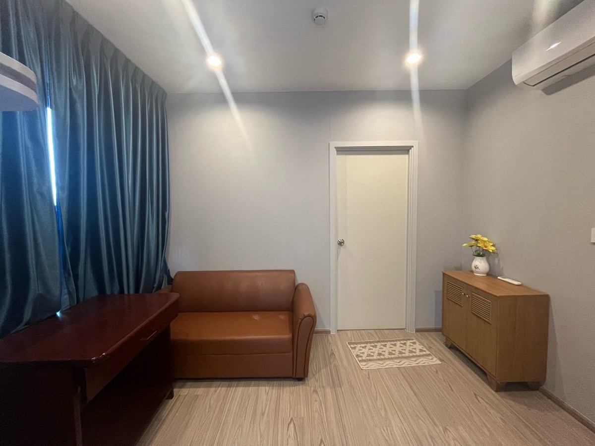 ให้เช่าคอนโดรามคำแหง หัวหมาก : 🌳 ให้เช่า คอนโด The Tree หัวหมาก
1 ห้องนอน | 1 ห้องน้ำ | ชั้น 8 ตึก C | 26.5 ตร.ม. เฟอร์ครบ พร้อมอยู่ ราคาดีสุดในโครงการตอนนี้ 💰 10,000 บาท/เดือน
