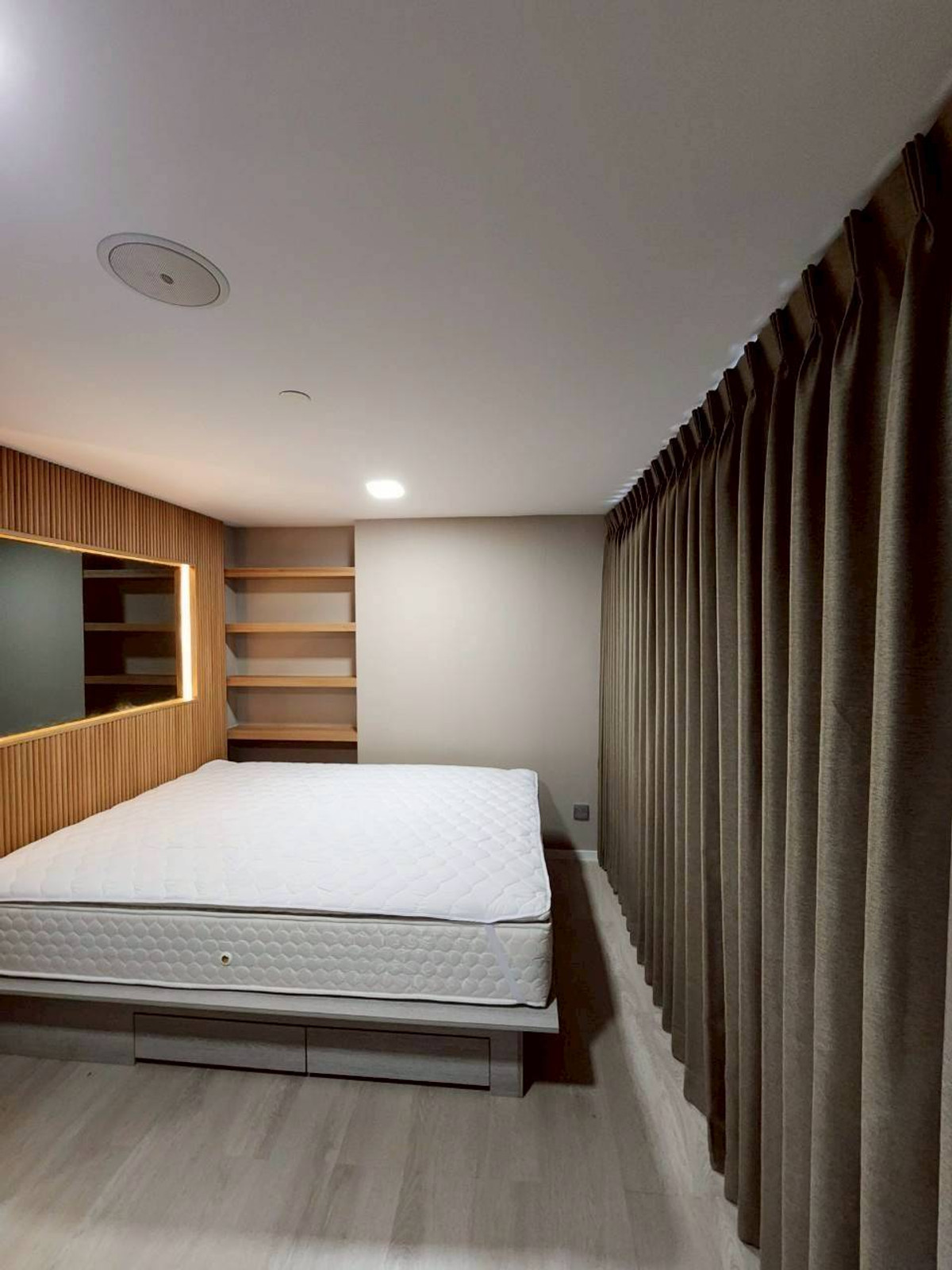 For RentCondoPathum Thani,Rangsit, Thammasat : 🏡 For rent Modiz Launch💖 Duplex room 2 floors ✨ 31st floor