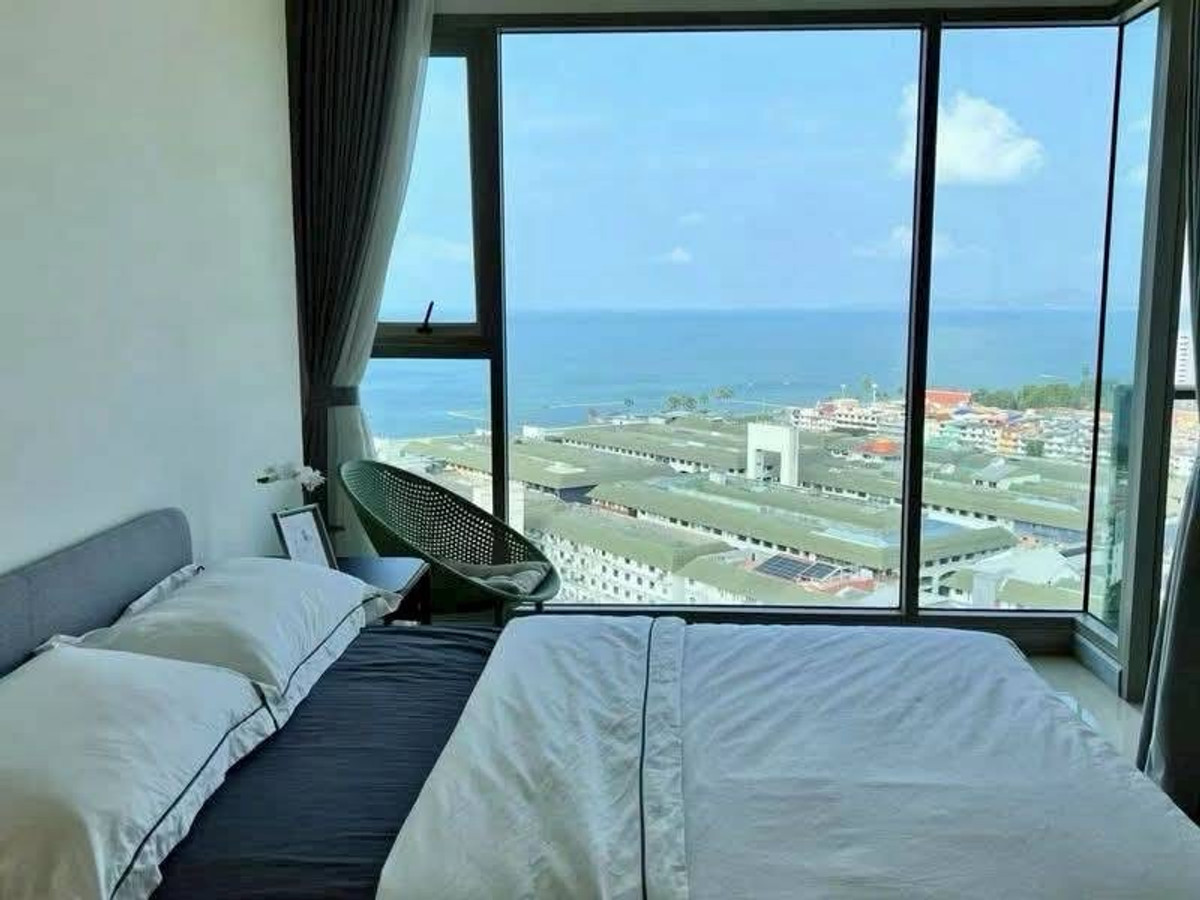 For RentCondoPattaya, Bangsaen, Chonburi : Condo for rent in Pattaya, The Riviera Jomtien, 26th floor, sea view, 2 bedrooms, size 85 sq m, price 55,000 baht.