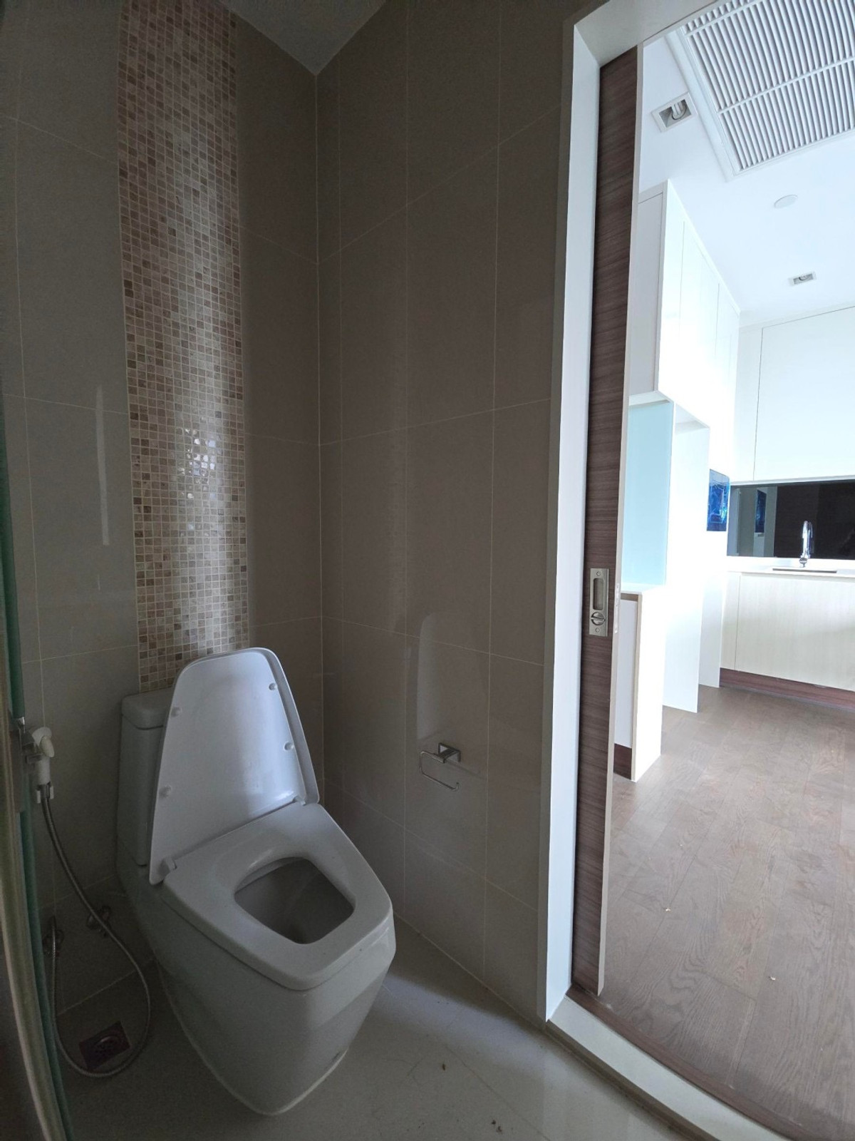 ขายคอนโดพระราม 9 เพชรบุรีตัดใหม่ RCA : ขาย ด่วน Q Asoke คิว อโศก 1ห้องนอน 1ห้องน้ำ ราคาดีที่สุดในโครงการ