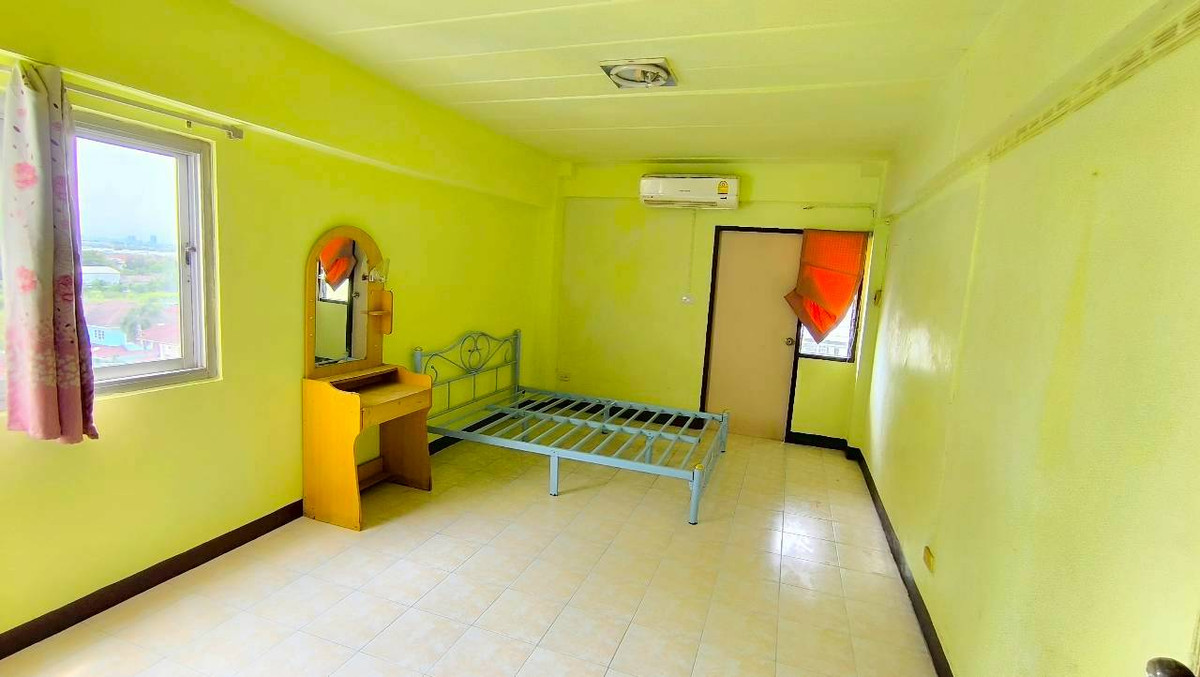 ขายคอนโดนนทบุรี บางใหญ่ บางบัวทอง : ขายคอนโดราคาประหยัด คอนโดสมบัติบุรี  (เอเชียซิตี้ไลฟ์ คอนโดมิเนียม) ถนนกาญจนาภิเษก บางบัวทอง ใกล้สถานีรถไฟฟ้า MRT คลองบางไผ่ ใกล้เซ็นทรัลเวสตต์เกต  ขายถูก  ห้องมุม ชั้น 6 อาคาร  8