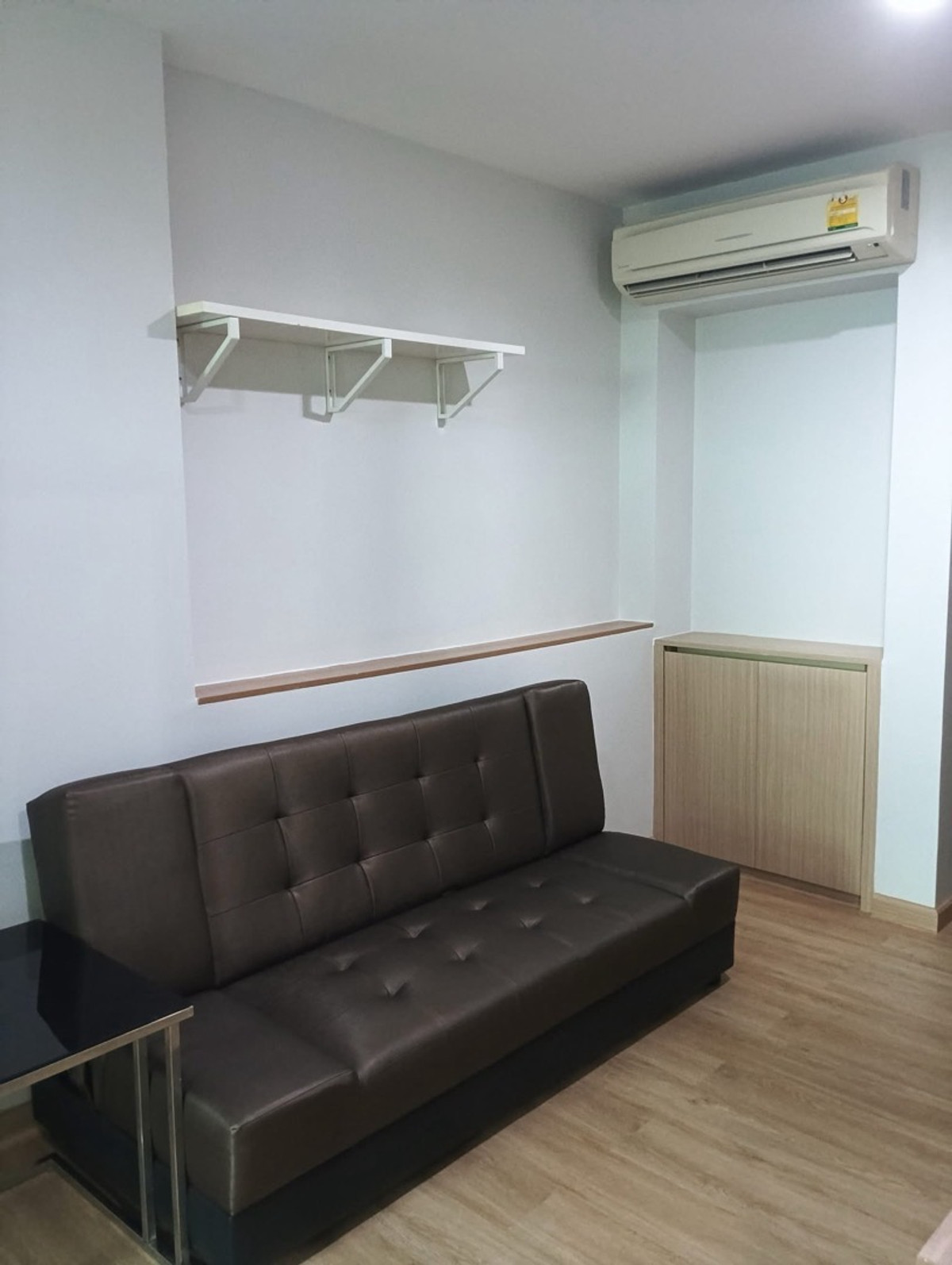 ให้เช่าคอนโดสะพานควาย จตุจักร : ❤️ให้เช่าคอนโดริธิ่ม พหล - อารีย์ ใกล้ BTS สะพานควาย  BTS อารีย์  ชั้น 36 ติด วิวสวนลอยฟ้า line @900cqqhk tel 0859114585 

พท 36 ตรม. 1 ห้องนอน 1 ห้องน้ำ พร้อมห้องอาบน้ำ ห้องนั่งเล่น และครัว Sky kitchen  หน้าต่างห้องหันไปทางทิศเหนือ 

สิ่งอำนวยความสะดวกใน