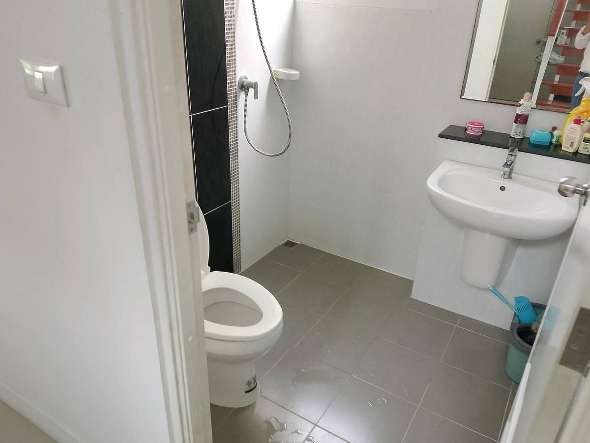 ให้เช่าบ้านสมุทรปราการ สำโรง : ให้เช่าบ้านเดี่ยว ลลิลทาวน์ แลนซีโอ คริป 3 บางนา - สุวรรณภูมิ ใกล้ รพ.บางเสาธง 15 นาที