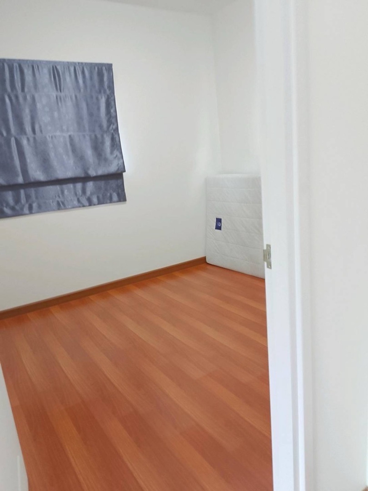 ให้เช่าบ้านสมุทรปราการ สำโรง : ให้เช่าบ้านเดี่ยว ลลิลทาวน์ แลนซีโอ คริป 3 บางนา - สุวรรณภูมิ ใกล้ รพ.บางเสาธง 15 นาที