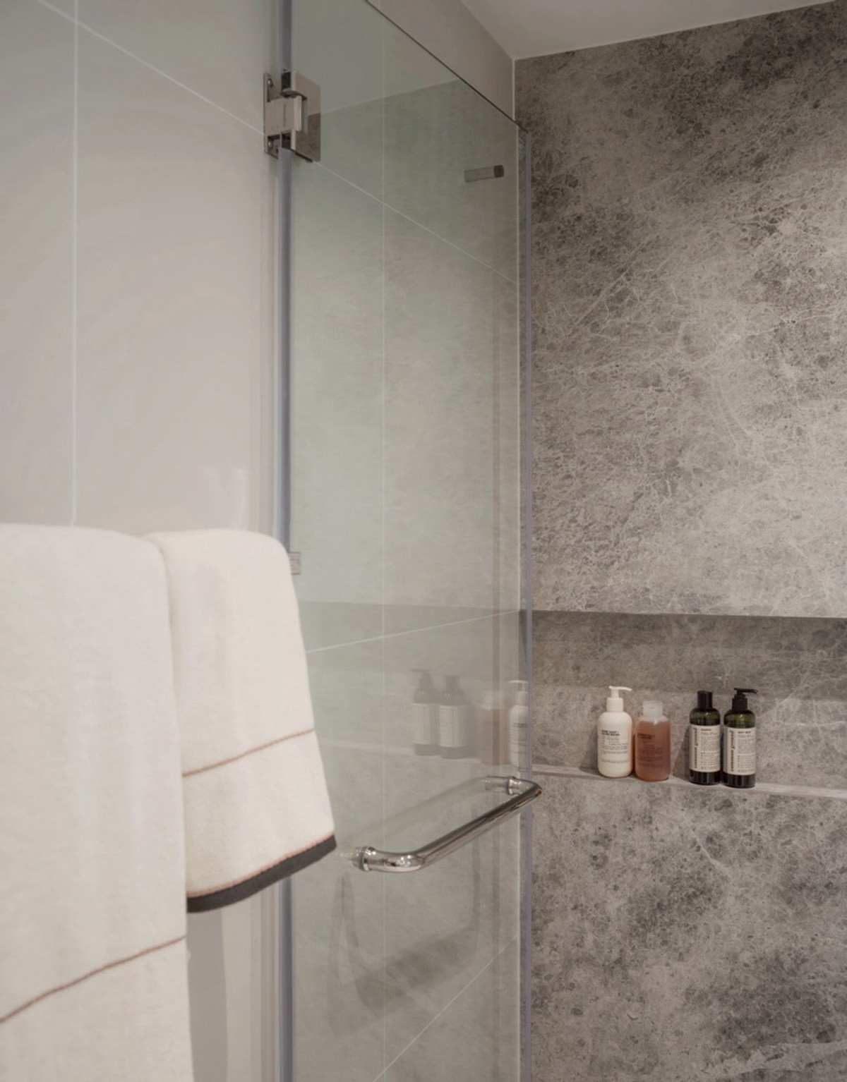 ขายคอนโดสุขุมวิท อโศก ทองหล่อ : 🌆 SCOPE Promsri✨ Limited Collection เพียง 6 ยูนิตเท่านั้น💸 One-Price 6.8 MB พร้อม New Furniture Package ทั้งหมดตามภาพ