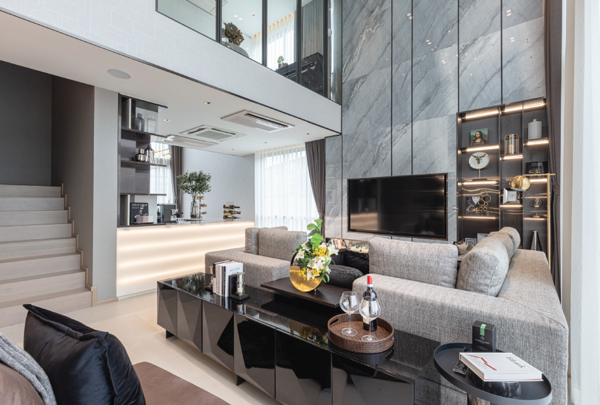 For SaleTownhomeLadprao, Central Ladprao : ✨Novel Residence Lat Phrao 18 | 3.5-story twin house, usable area 286 sq m, land 44.7 sq m, 3 bedrooms, 4 bathrooms, 4 parking spaces, only 29.9 MB!! Contact to make an appointment to view Tel.0922635410 (Earth)