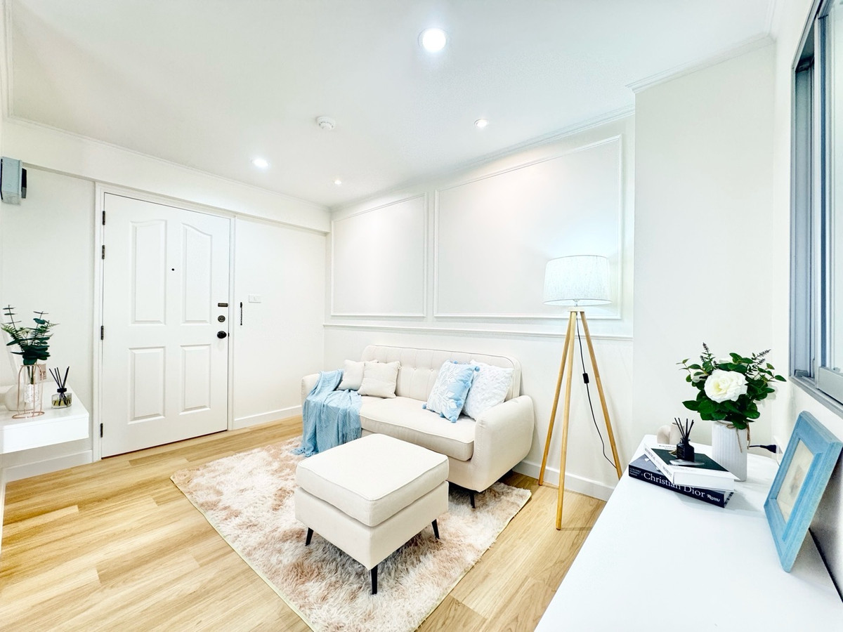 ขายคอนโดนวมินทร์ รามอินทรา : 🔥3ก้าวถึงMRTสายสีชมพู รามอินทรา3 ติดเซ็นทรัลรามอินทรา 🔥 ฟรี ดาวน์ ฟรีโอน ✅️ 1 ห้องนอน 1ห้องนำ้   32 ตรม. ห้องมุม คอนโดแต่งครบ เฟอร์ใหม่ พร้อมอยู่ ลุมพินี คอนโด วิลล์ รามอินทรา-หลักสี่  

